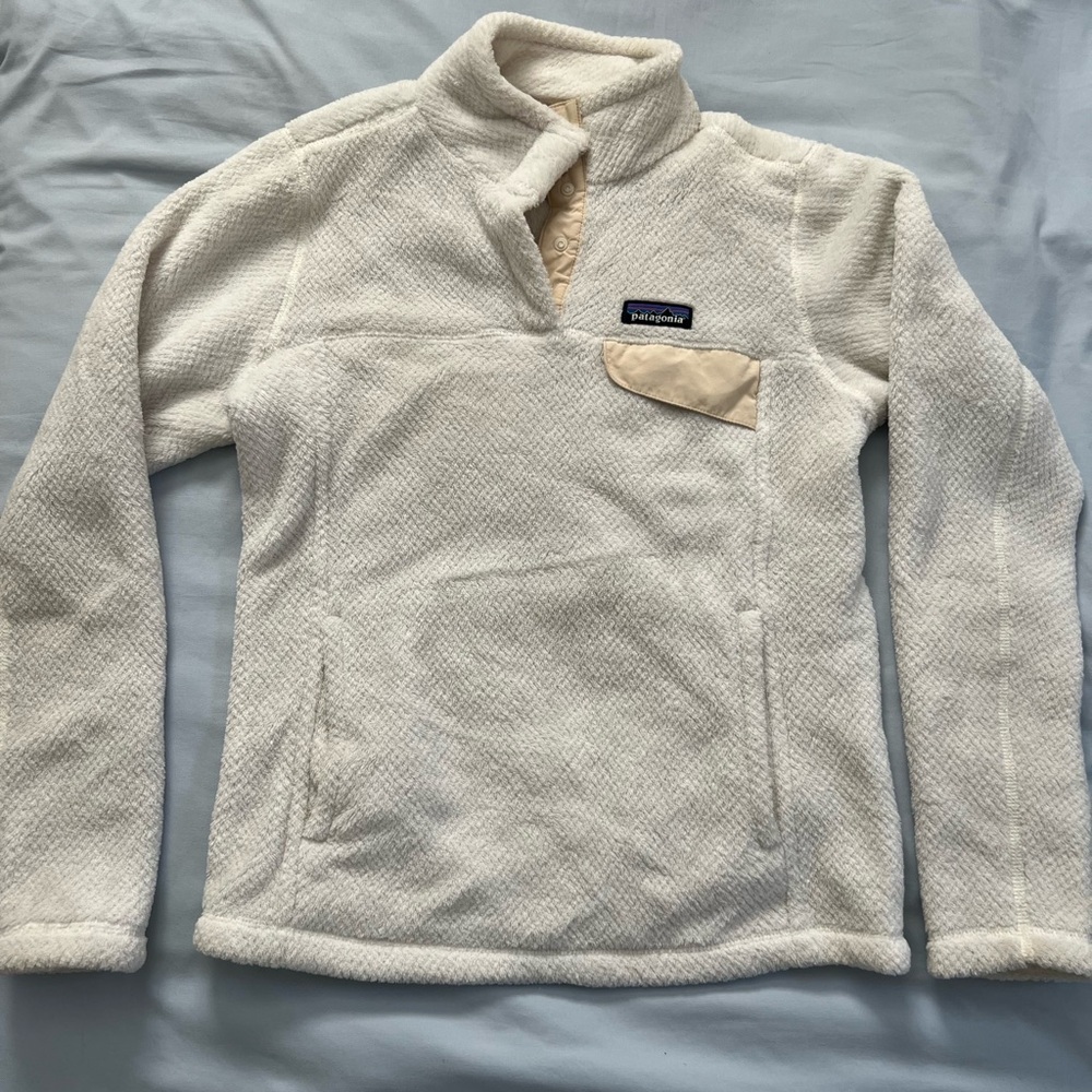 Patagonia Off-White Fleece Jacket